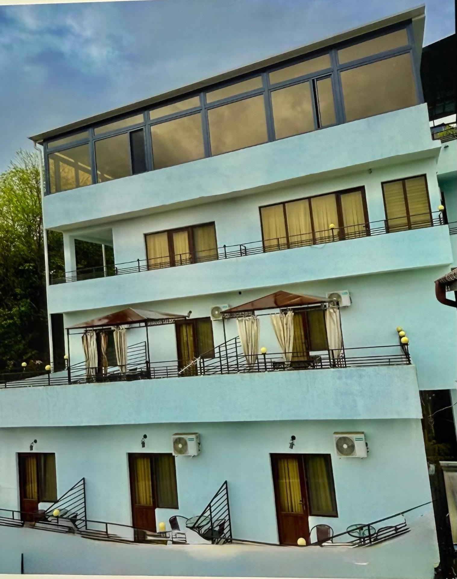 Hotel Balcony Kutaisi Exterior photo