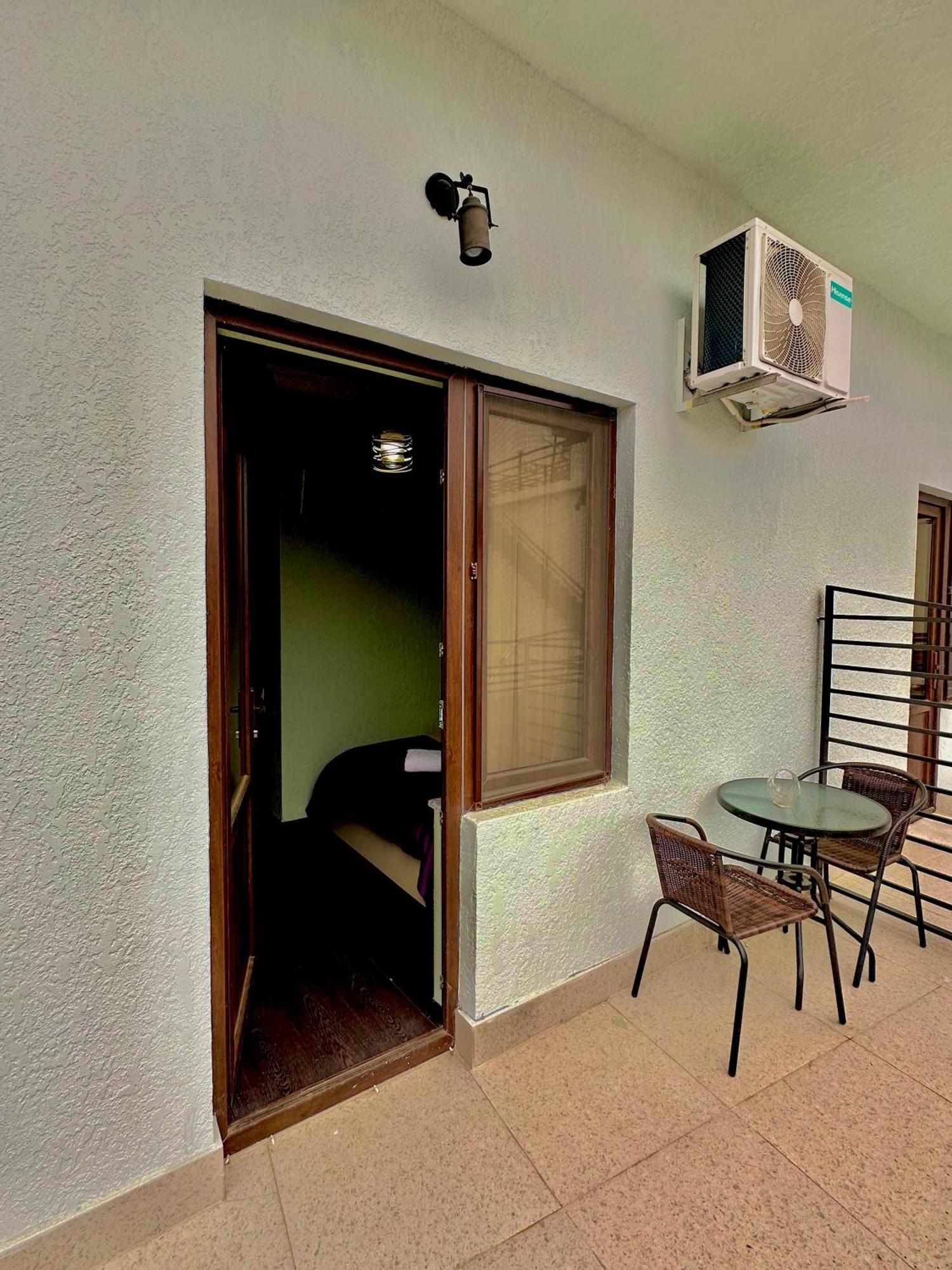 Hotel Balcony Kutaisi Exterior photo